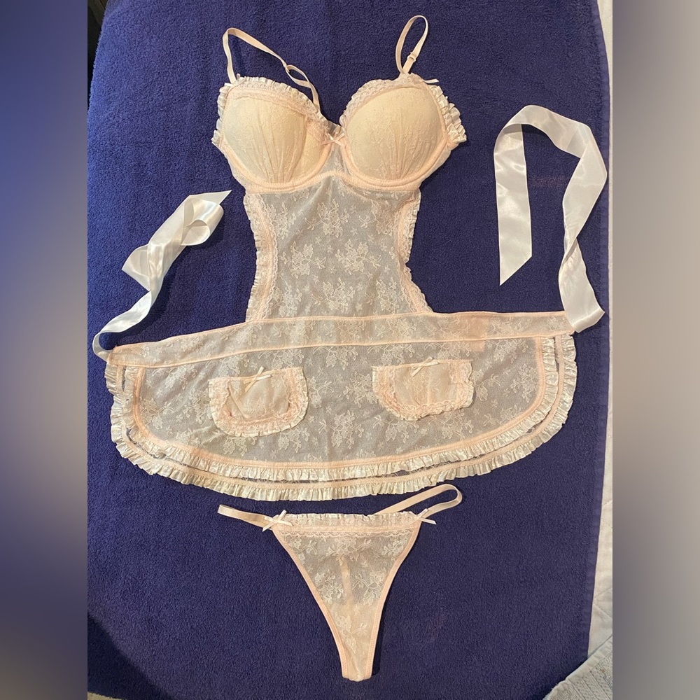 Victoria’s Secret Sexy Little Things 34B apron set